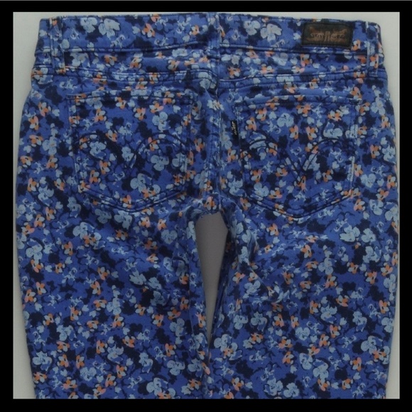 Levi's Denim - Levis 524 Too Superlow Skinny Junior 9 29x32 #1216